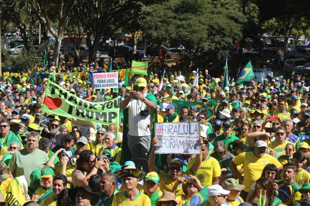 Asfav participa de audiência na OEA para denunciar violações contra presos do 8 de Janeiro, incluindo tortura e condições degradantes.