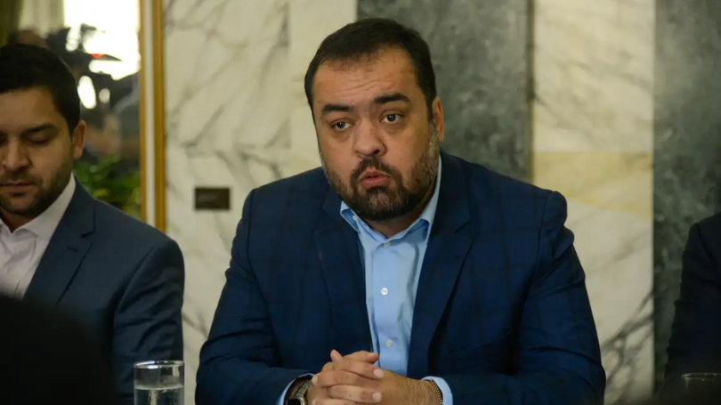 Ministro do TSE libera para julgamento ações que pedem a cassação de Cláudio Castro e Rodrigo Bacellar por suposto abuso de poder no caso Ceperj