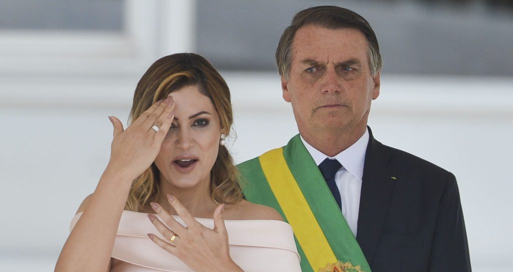 Michelle não consultou Jair sobre vídeo