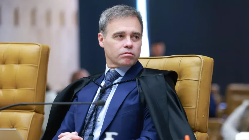 R$ 132,9 mi: Negócio entre BTG e primo de Vorcaro chama atenção de Mendonça