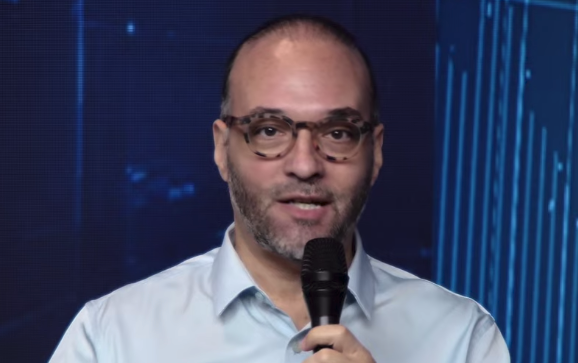 ALive: Eduardo e Figueiredo expõem a Trump arbitrariedades do STF
