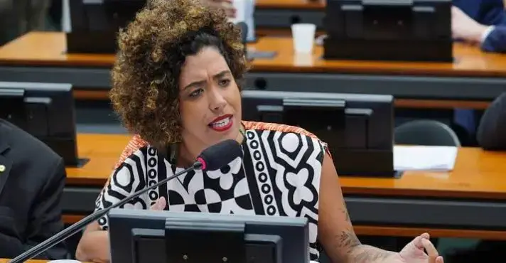 Assessor de deputada do Psol é preso em operação contra pornografia infantil